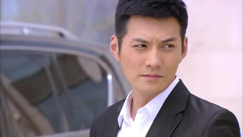 潘晓婉和江昊天比嘴皮子,结果潘晓婉的脸色很难看