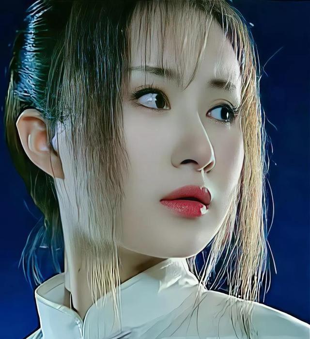 她是最美配角,不笑时温婉型美人,一笑瞬间就成了灵动的小狐狸__财经