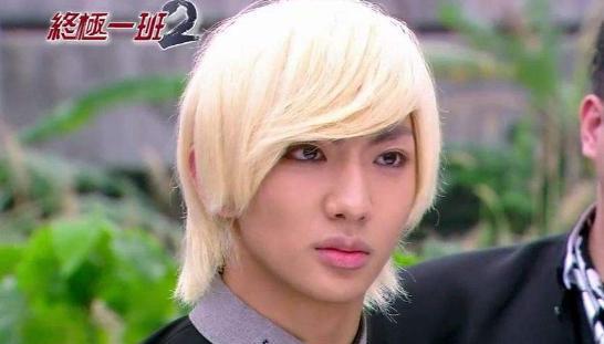 有种"整容"叫《终极一班》花灵龙,8年后染回黑发,撞脸朴宰范