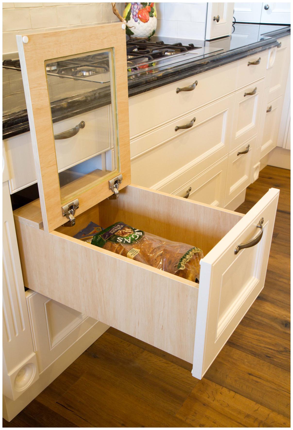 抽屉内部多加个盖,很怪?结果看完我家餐柜,个个都想安排上了!