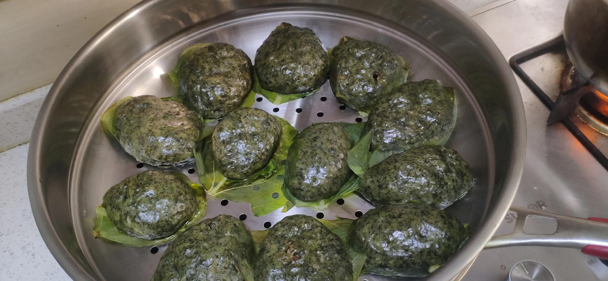 儿时的美味艾蒿馍馍