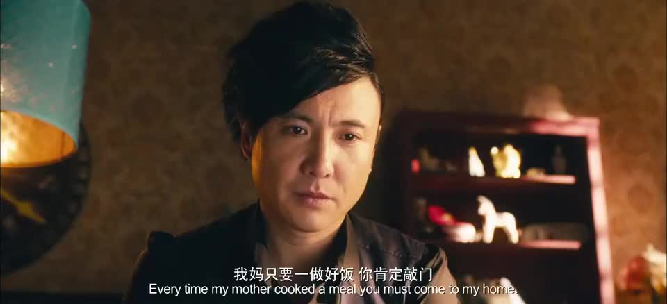 夏洛特烦恼:夏洛吃到冬梅亲手做的茴香面,心头一酸,竟然流泪了