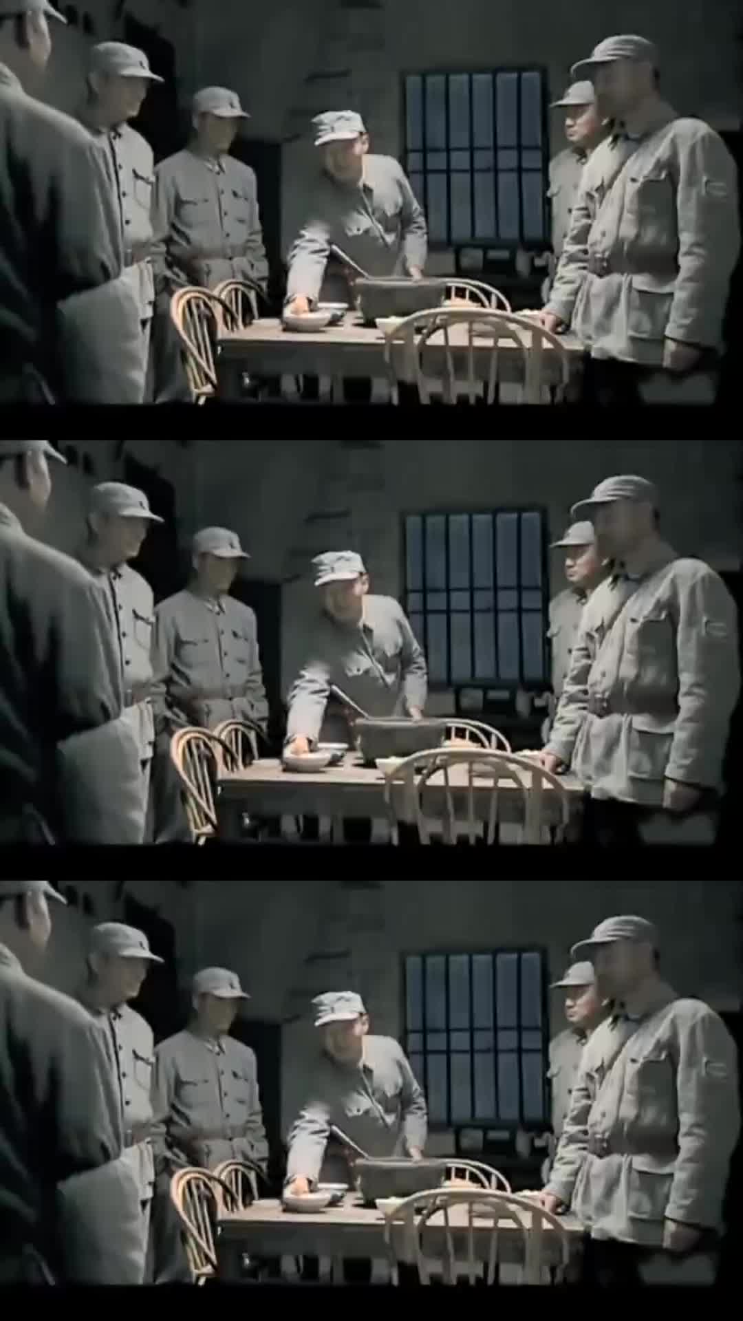 部队有鬼子间谍哪料司令员用碗鸡汤就当场揪出间谍厉害了