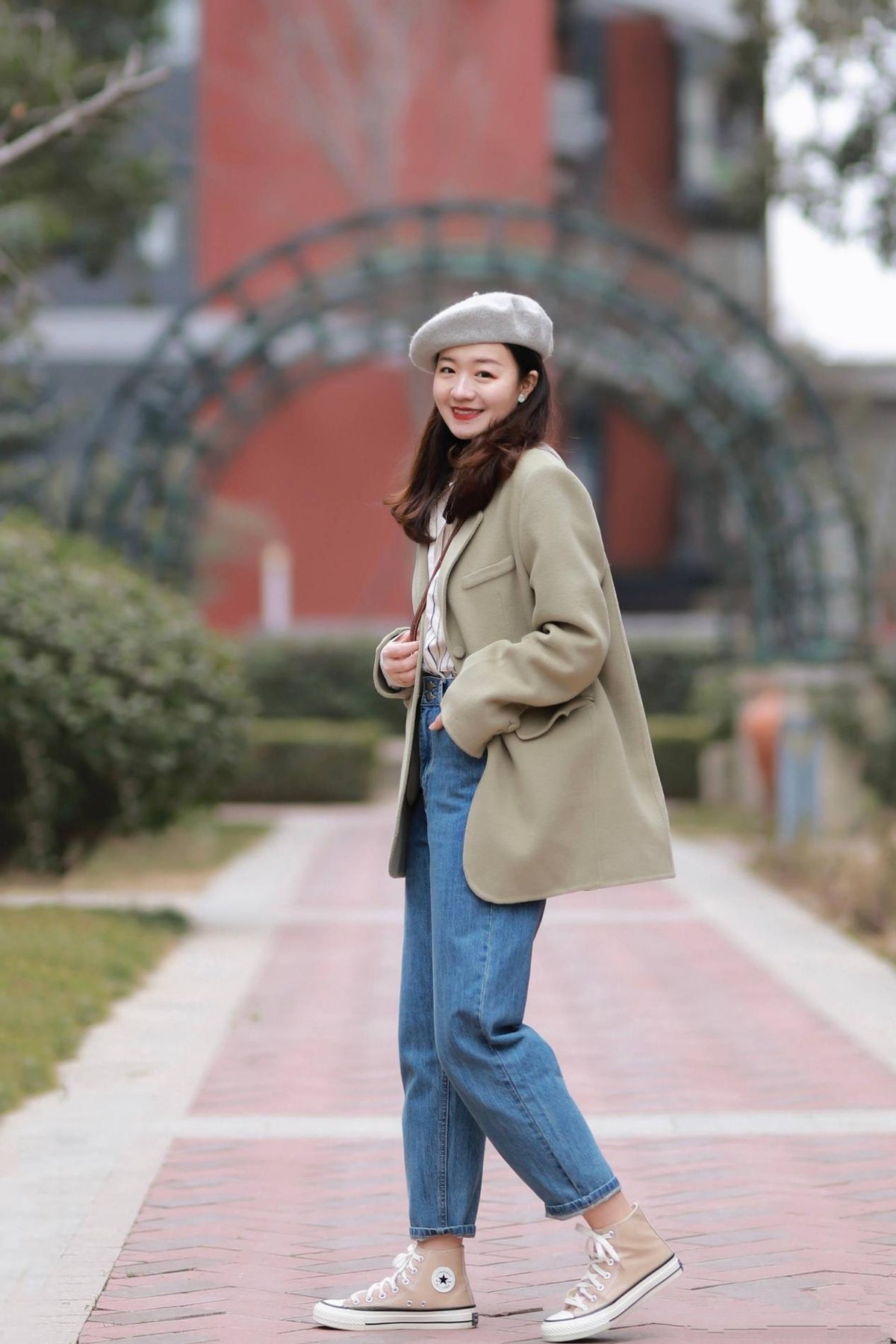 适合学生党的简约学院风搭配温柔又显气质时尚减龄又有文艺范