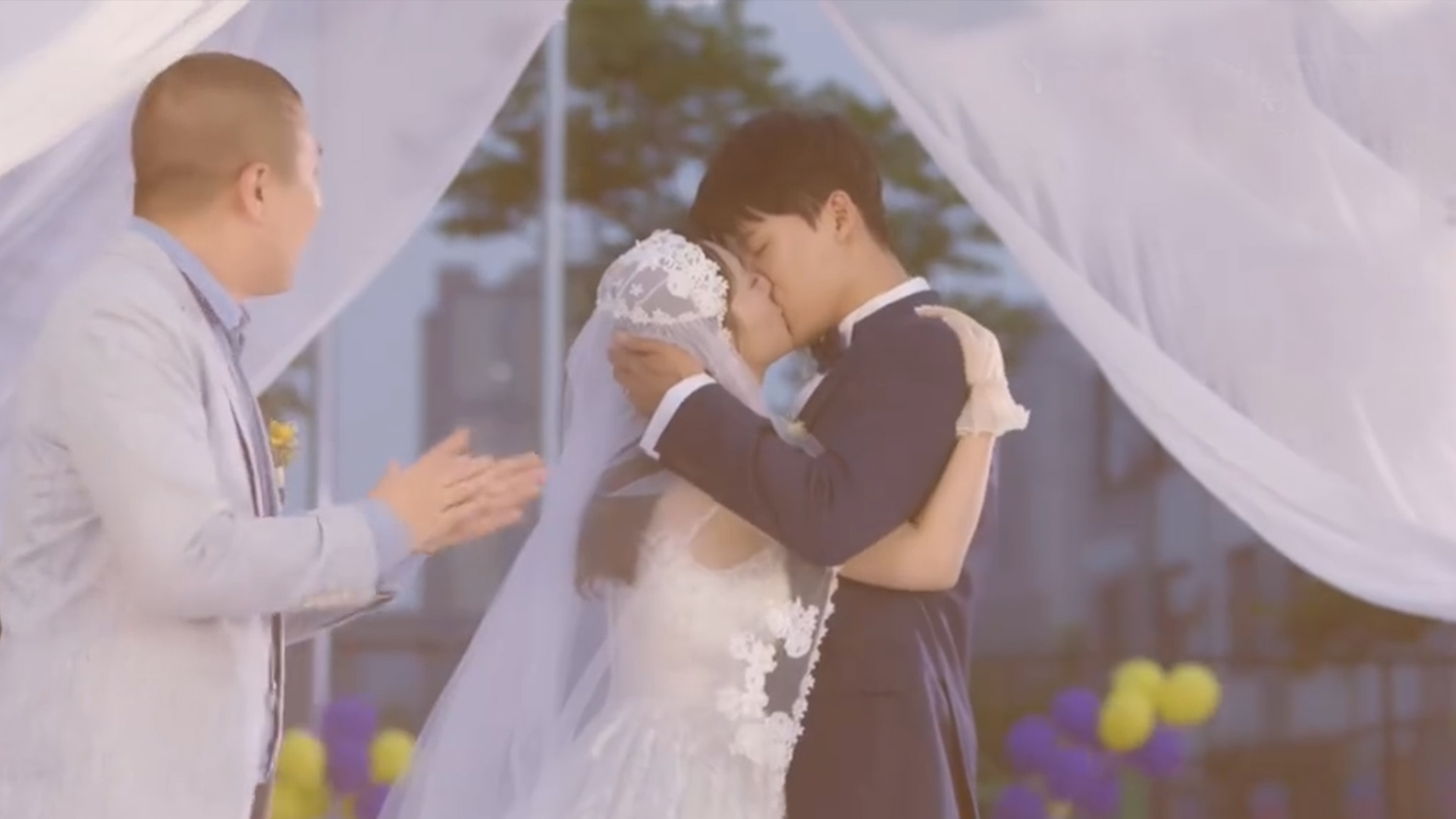 回顾张雨剑吴倩剧中甜蜜婚礼彼此对视充满爱意拉丝眼神甜到齁