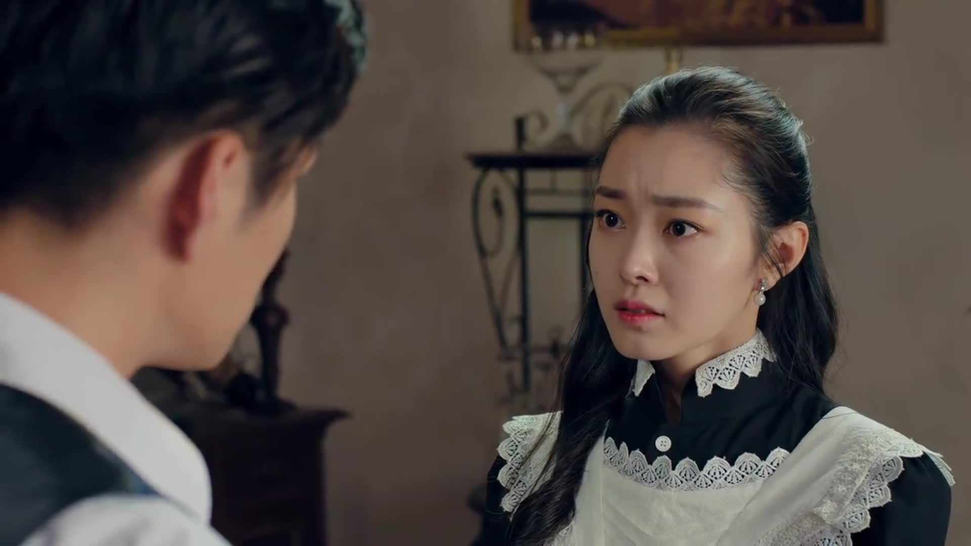 小楼又东风高晨不再吕晗芝继续当管家吕晗芝责怪自己太蠢了