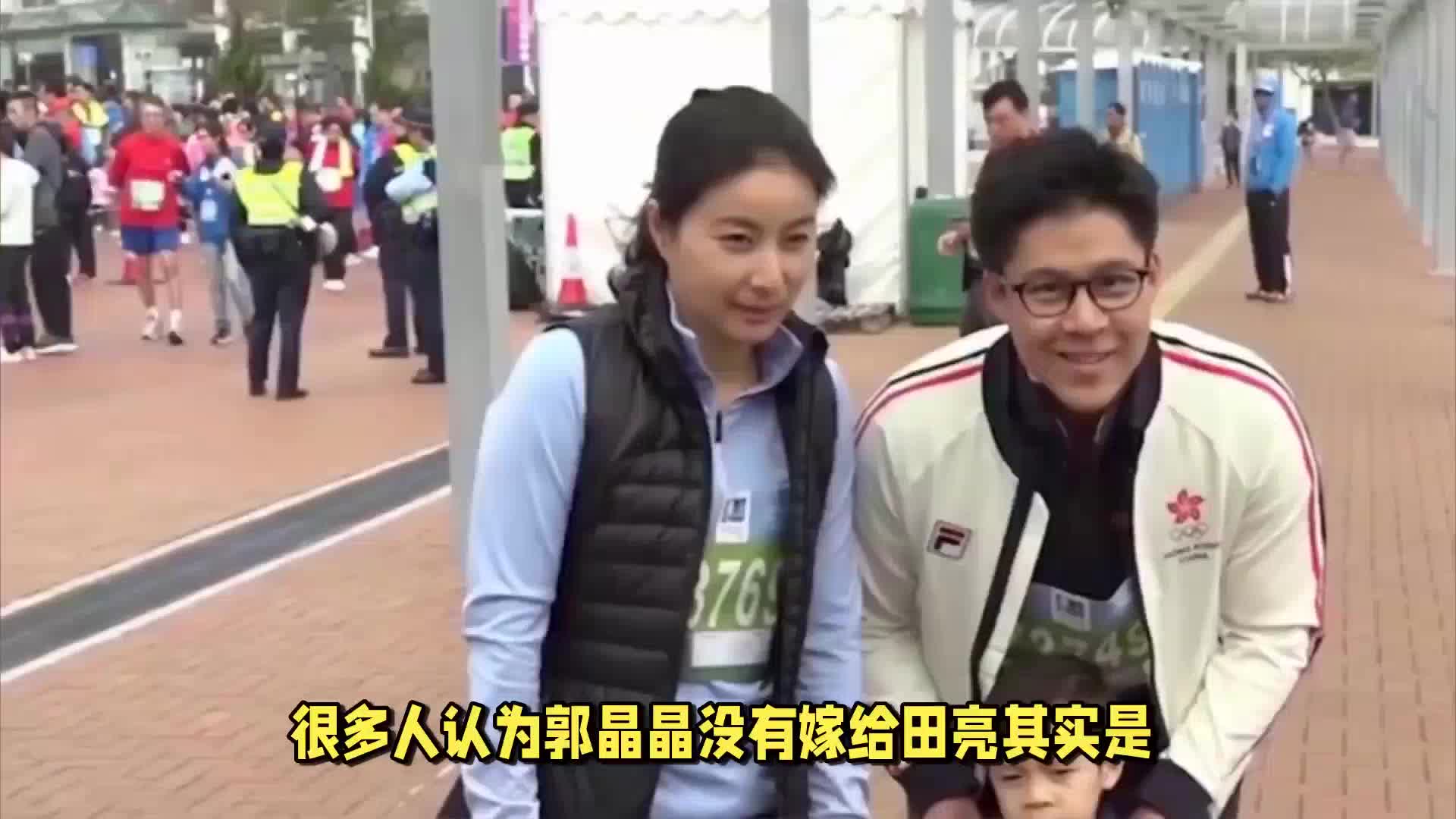 郭晶晶婚姻生活引争议：互动少，同框尴尬