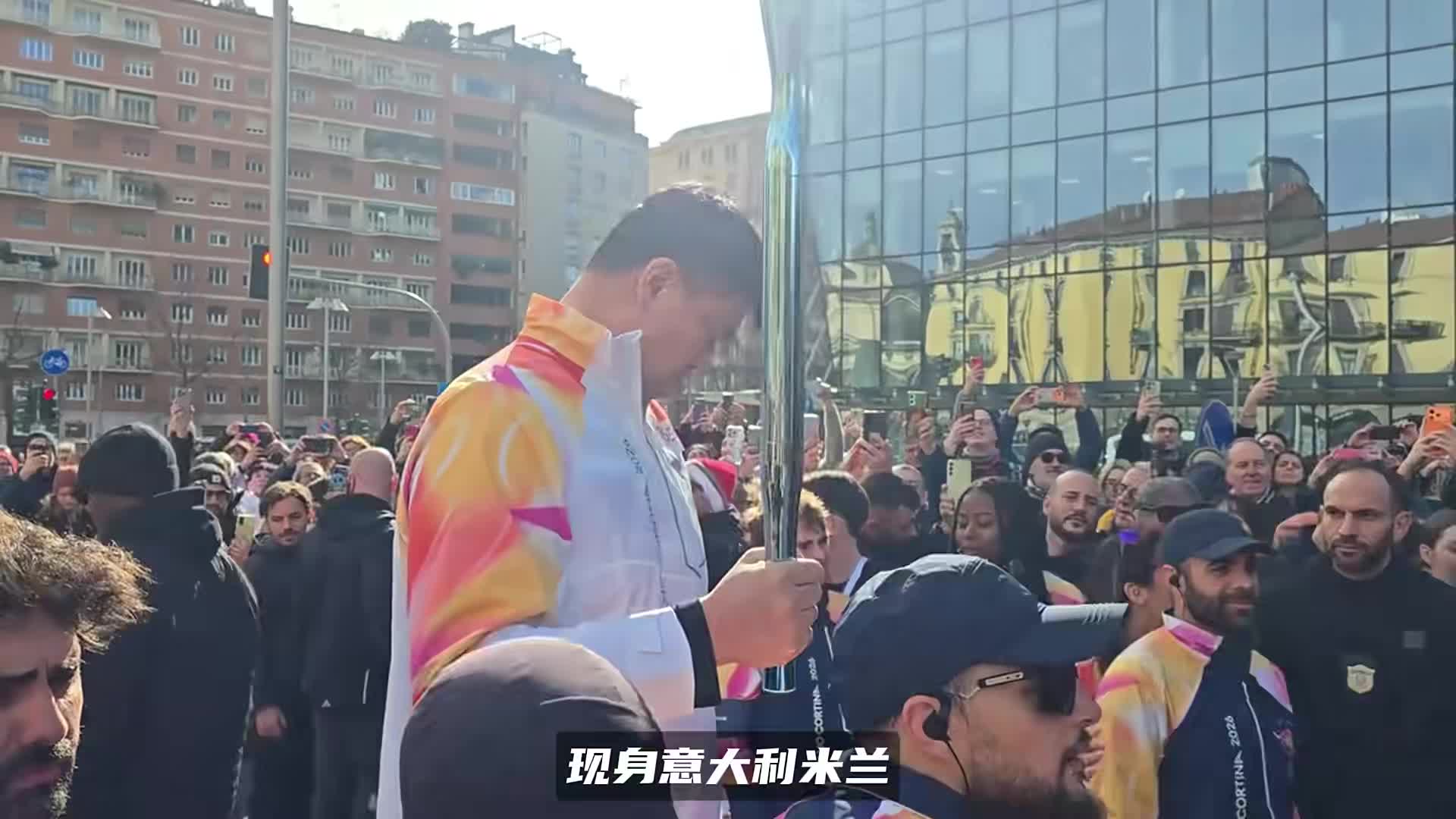 冬奥会来了个“巨人”！姚明担任开幕式嘉宾，2米26身高太显眼