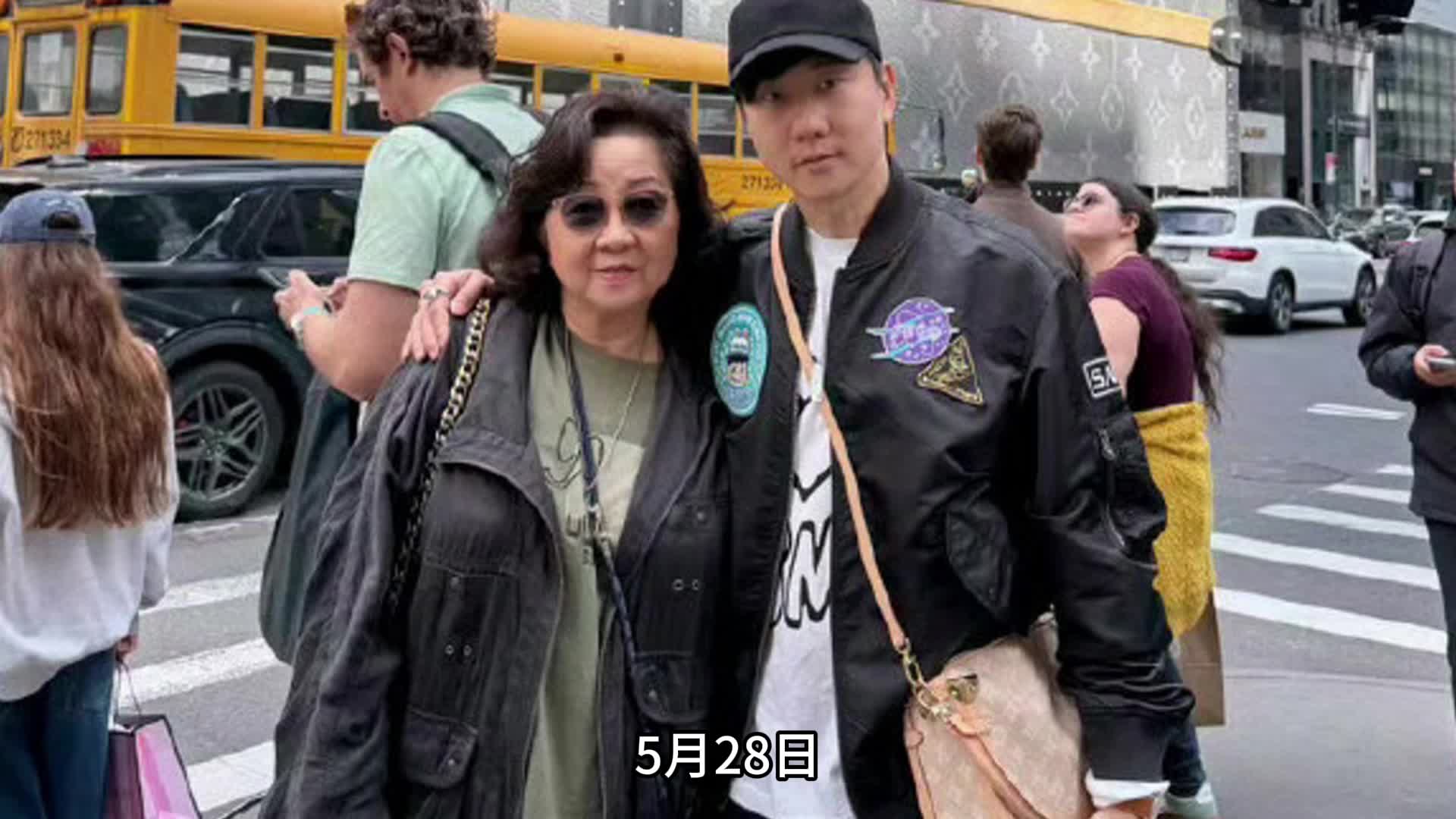 林妈妈刚否认家庭不和，林俊杰又删兄嫂合照，妈妈面子敌不过女友