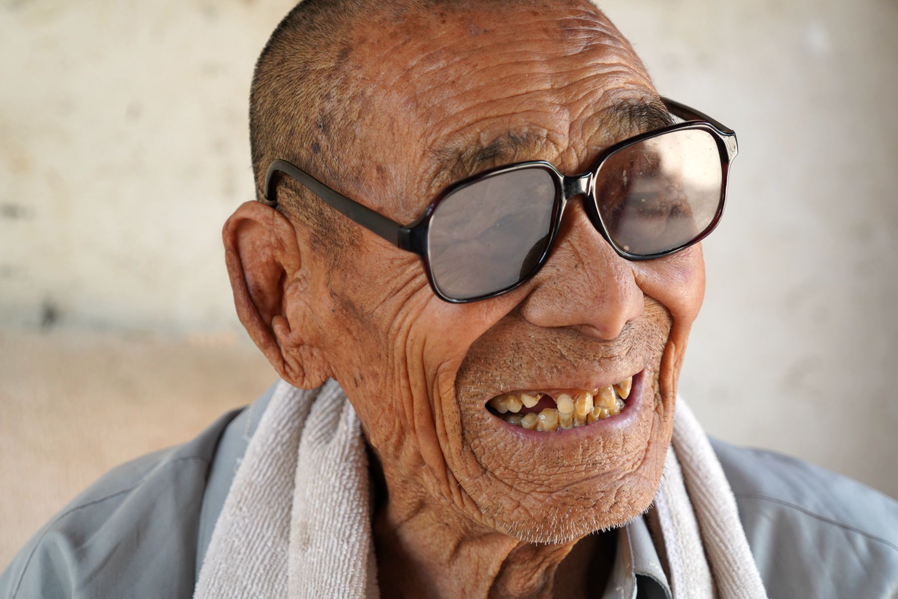 农村9旬老人身体和60岁一样好,40年喜欢吃一样东西,看是啥