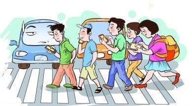 不过"熊孩子"的事还是要多费点心,真的,在马路上追逐打闹太危险了.