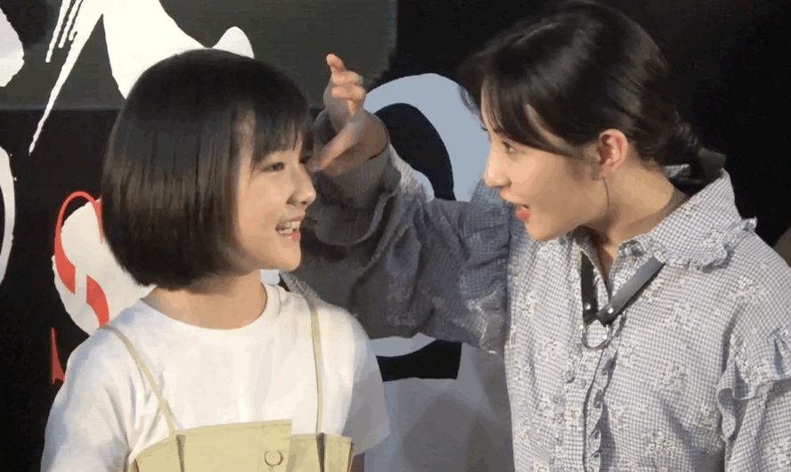 张子枫和王圣迪,都是妹妹,又都是姐姐