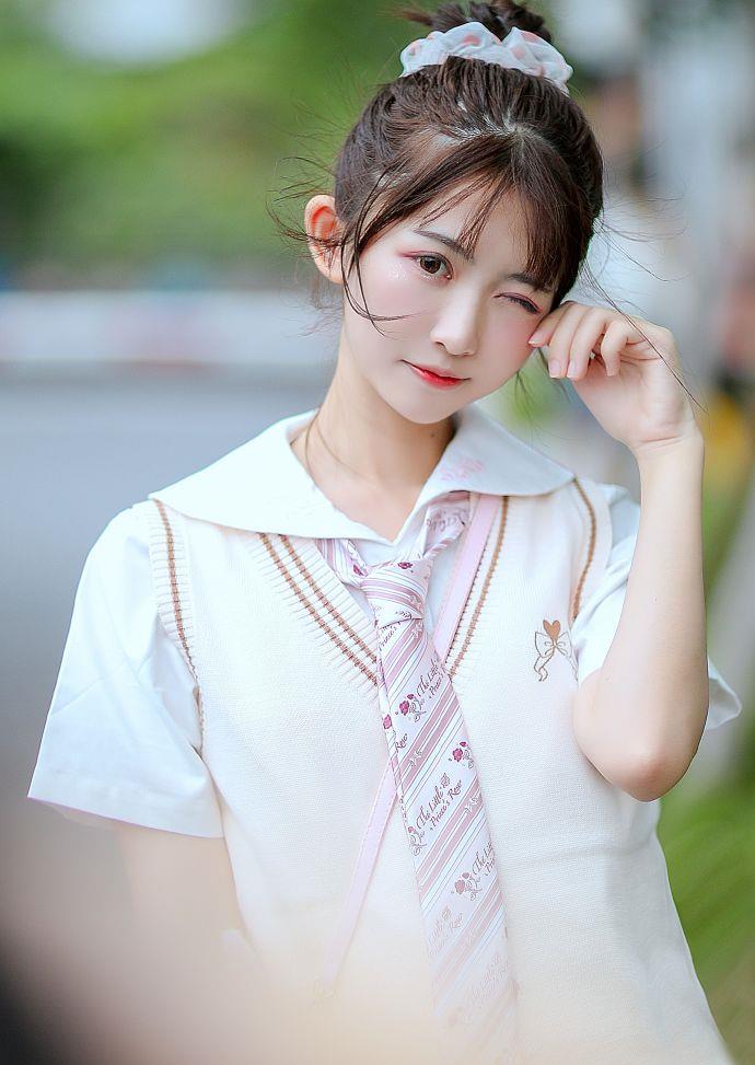 coser鳗鱼霏儿_可爱jk装扮|鳗鱼|可爱|出境_新浪新闻