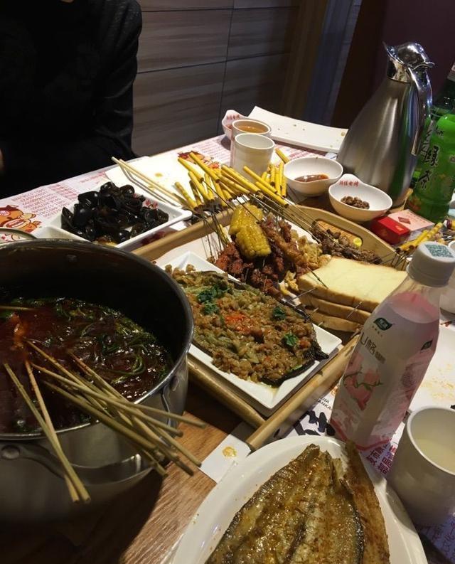 南方人初到东北吃饭闹出大笑话饭店老板长见识了吧