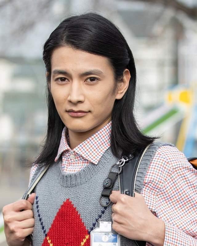 渡边圭祐新日剧引热议逢魔时王 庆贺吧沃兹变成了三年级小学生 财经头条
