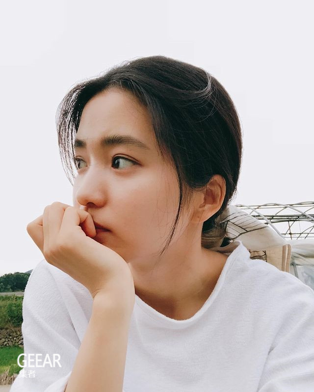 金泰梨在《下女的诱惑》中饰演女仆南淑熙,角色十分重要,与影后金敏喜