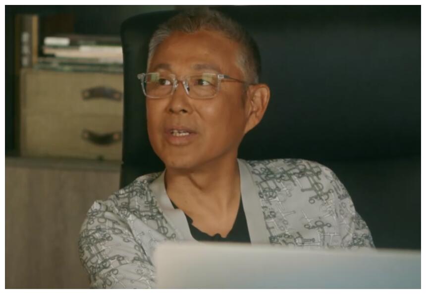 倪妮与59岁刘德华是谈恋爱与65岁陈道明咋就变成了忘年恋