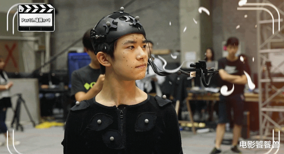 除了tfboys在《冷血狂宴》曝出幕后花絮,陈伟霆,吴亦凡2位男主角也