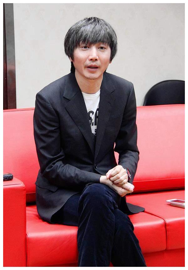 让高圆圆瞿颖疯狂迷恋的张亚东结婚两次泡遍半个娱乐圈女神