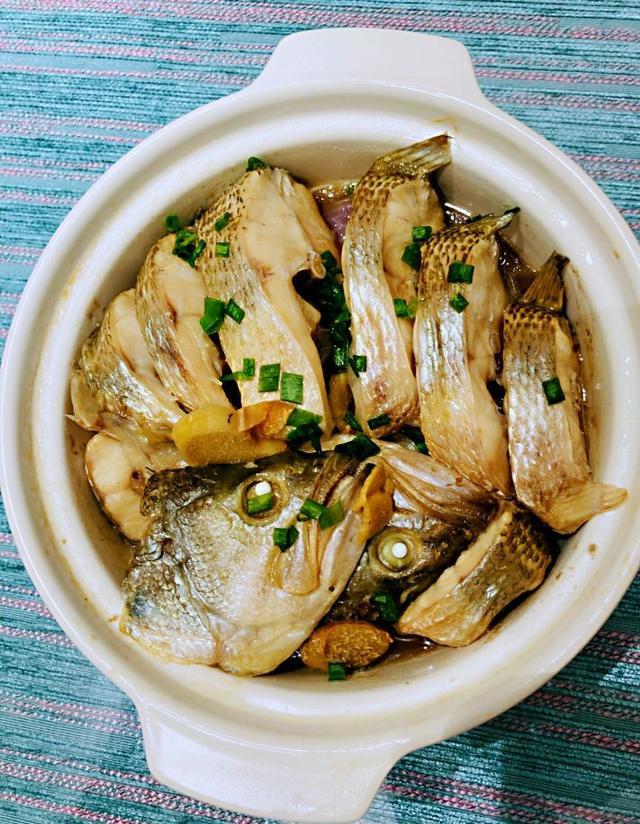 厨房小白的第62道美食砂锅鲈鱼