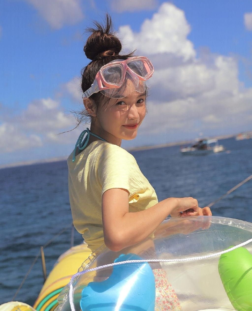 元气少女林小宅甜美手机壁纸,青春萌动,俏丽迷人