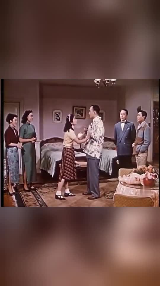 不夜城:江南电影制片厂1957年出品,不错的老电影,非常值得一看_手机