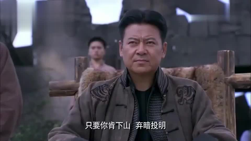 赵元庚劝降梁飞虎怎料梁飞虎心里想的正合他意老冤家不死不休