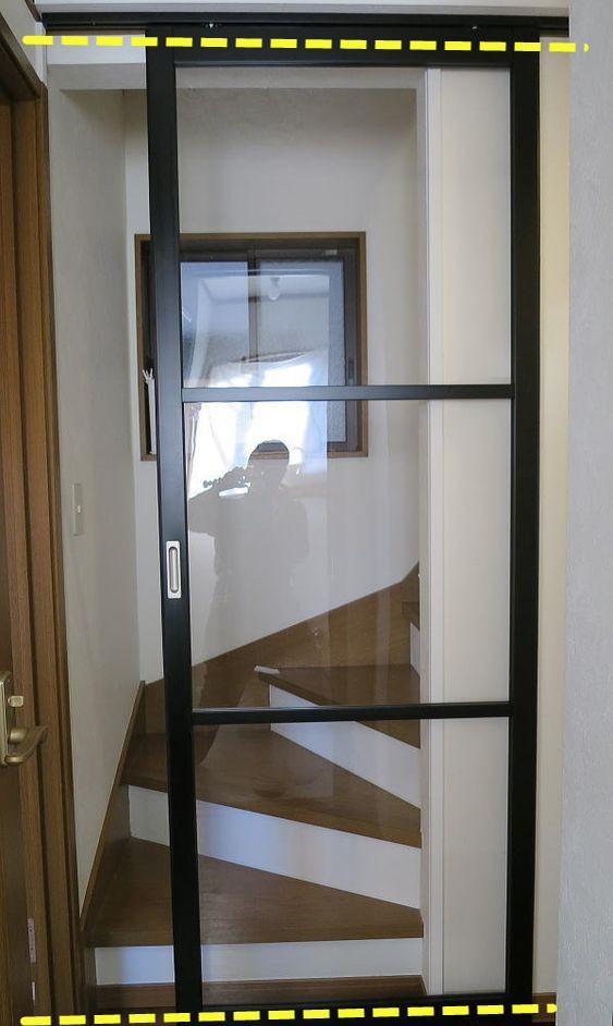 楼梯口装推拉门多花5000块也值开合不占地楼上楼下分2家