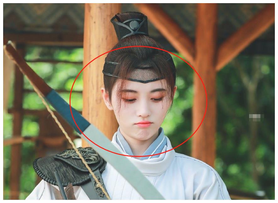 鞠婧祎新剧女扮男装看清剧照却被说太糊弄人了