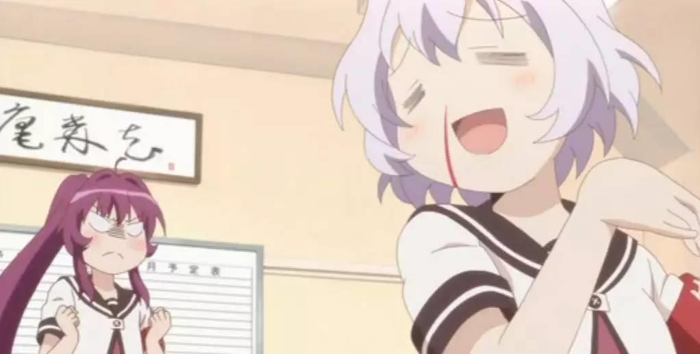 动漫女角色喝醉后的奇怪举动发挥好了叫可爱发挥不好叫什么