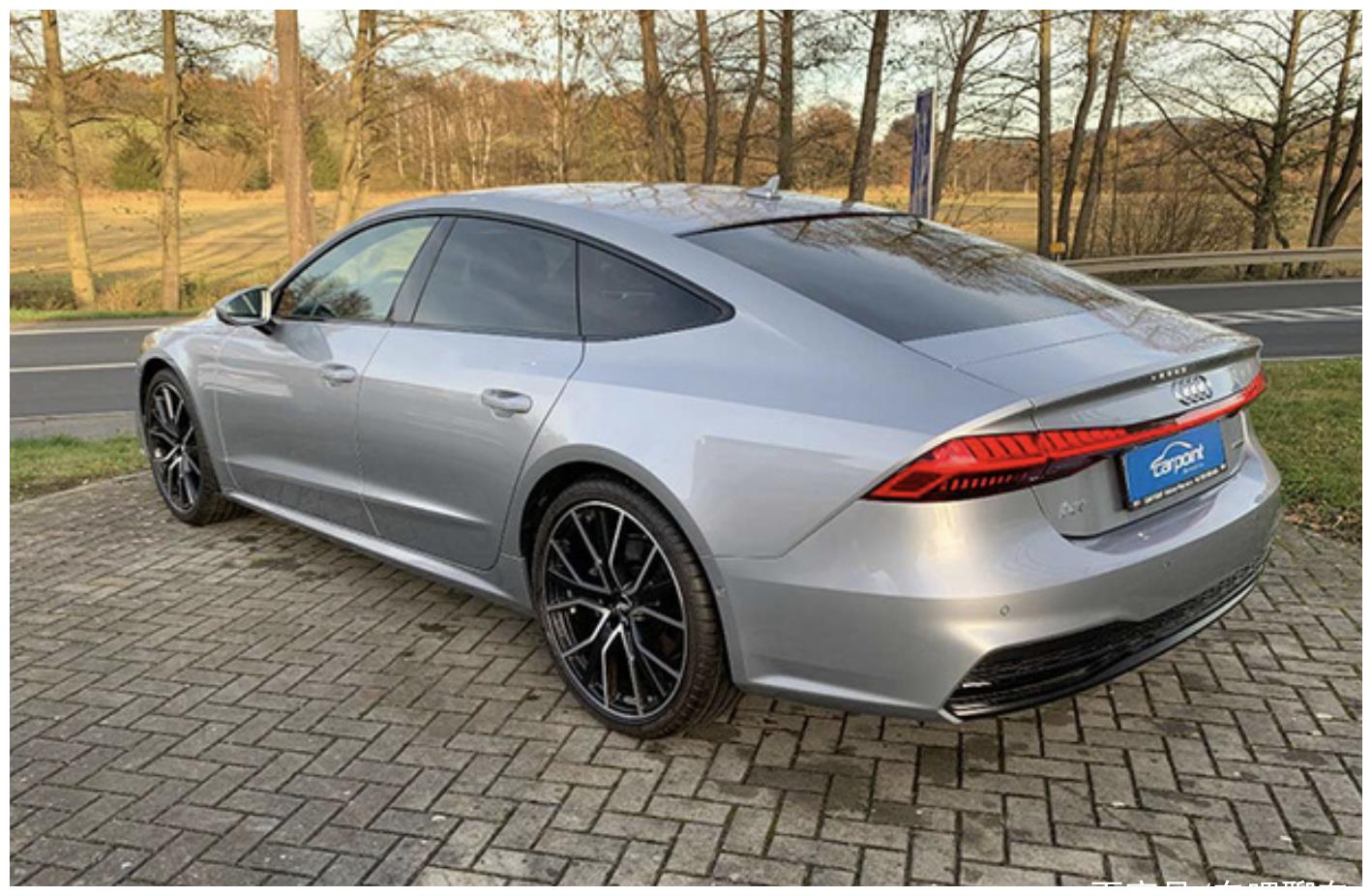 细节设计更运动奥迪全新a7海外实拍图