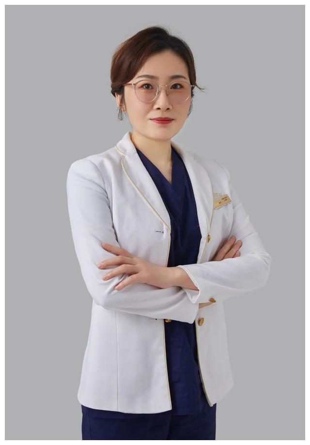 步履不停,前路可期——专访黑龙江艺星整形外科主任王丽丹