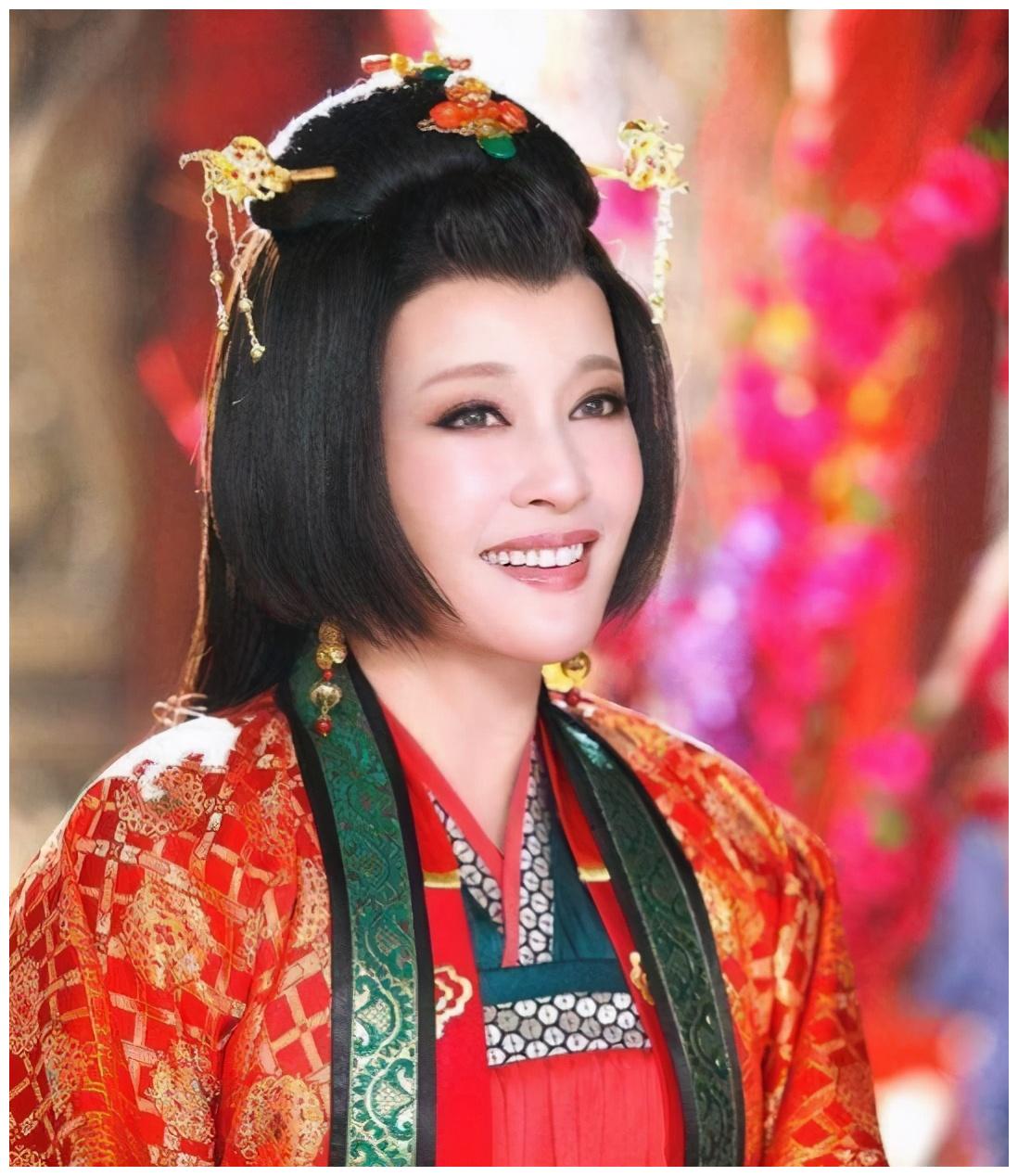 众所周知刘晓庆出演过不少电视剧,但是刘晓庆在剧中饰演的大多数角色