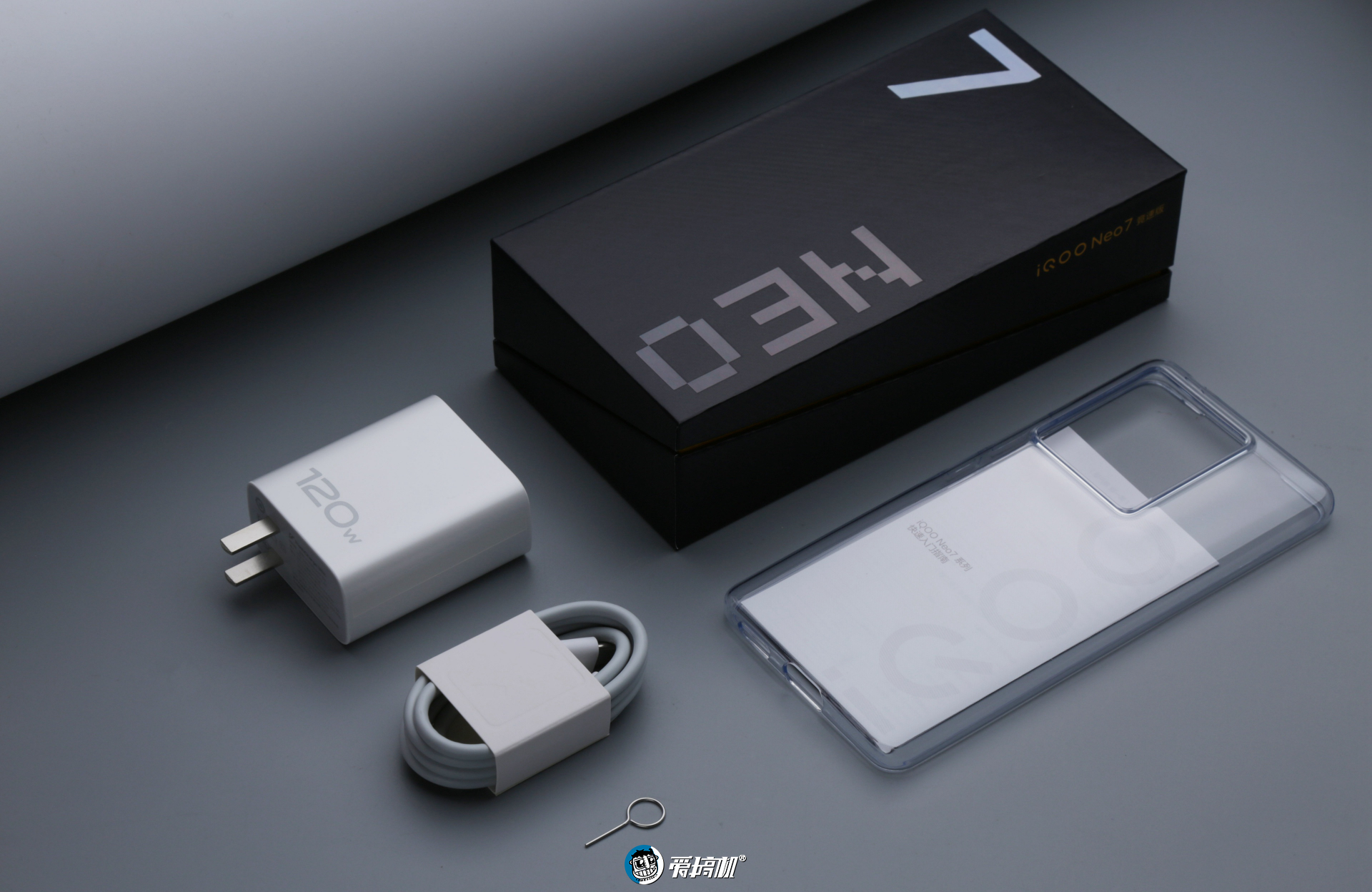 iqoo neo7竞速版评测:8 256版2799元的骁龙8 __财经头条