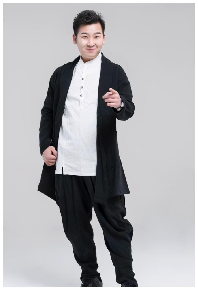 "小叮当"谢昀杉:6岁出道,3次上春晚,今30岁发福认不出