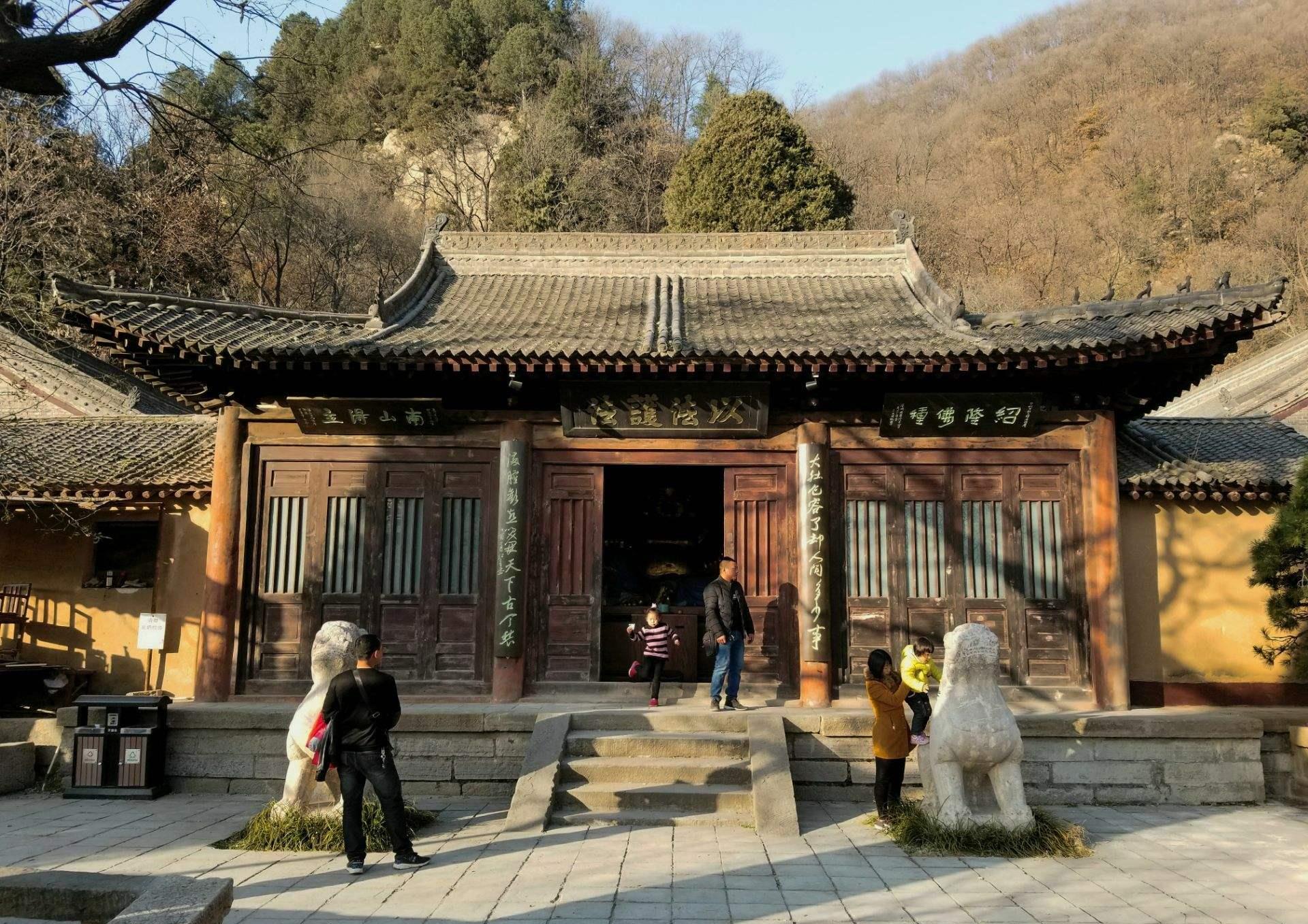 陕西一座香火旺盛的寺庙,是樊川八大寺之一,属全国重点寺院