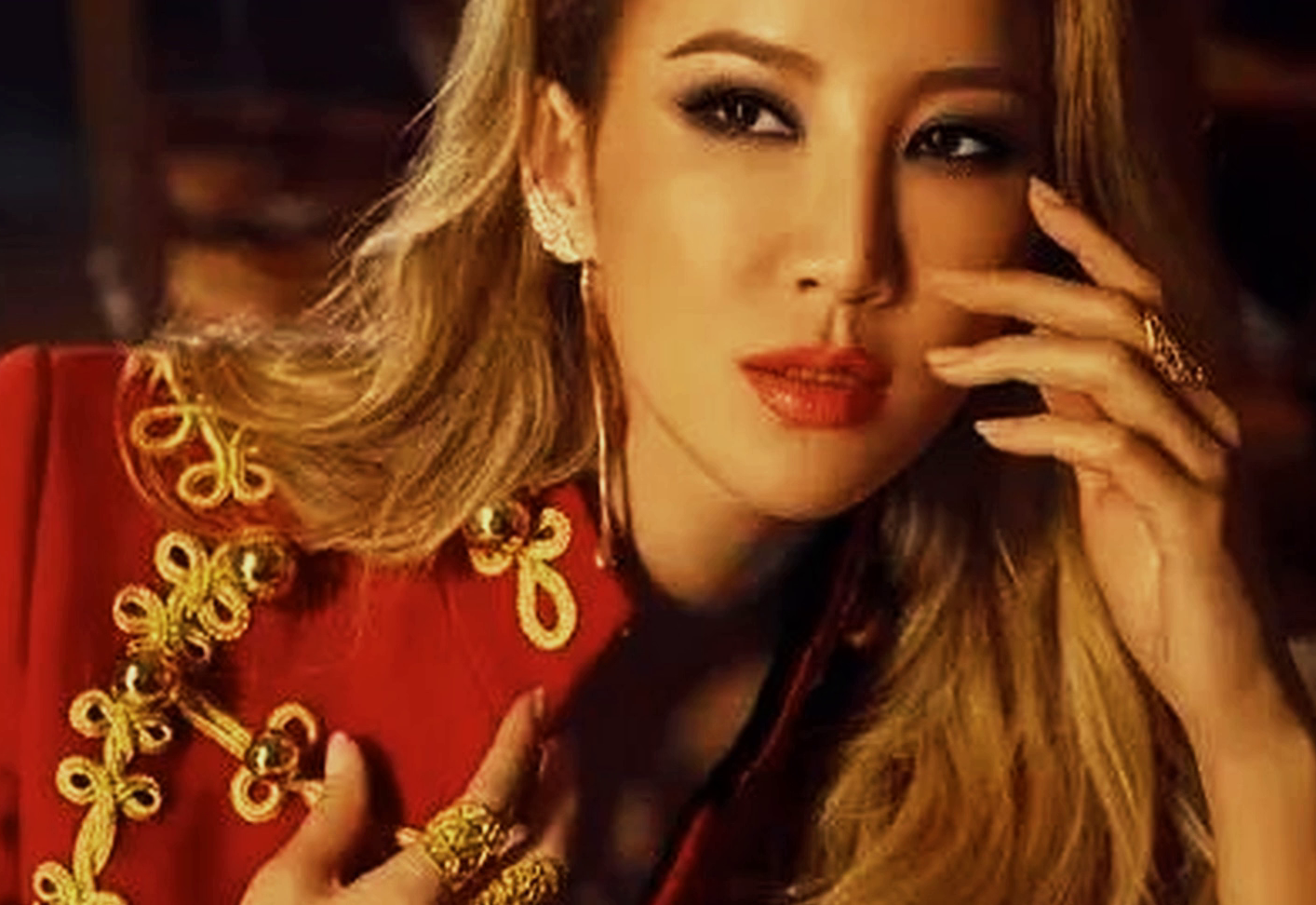 黄龄现场模仿李玟,没想到一开口惊为天人,陶醉全场人员