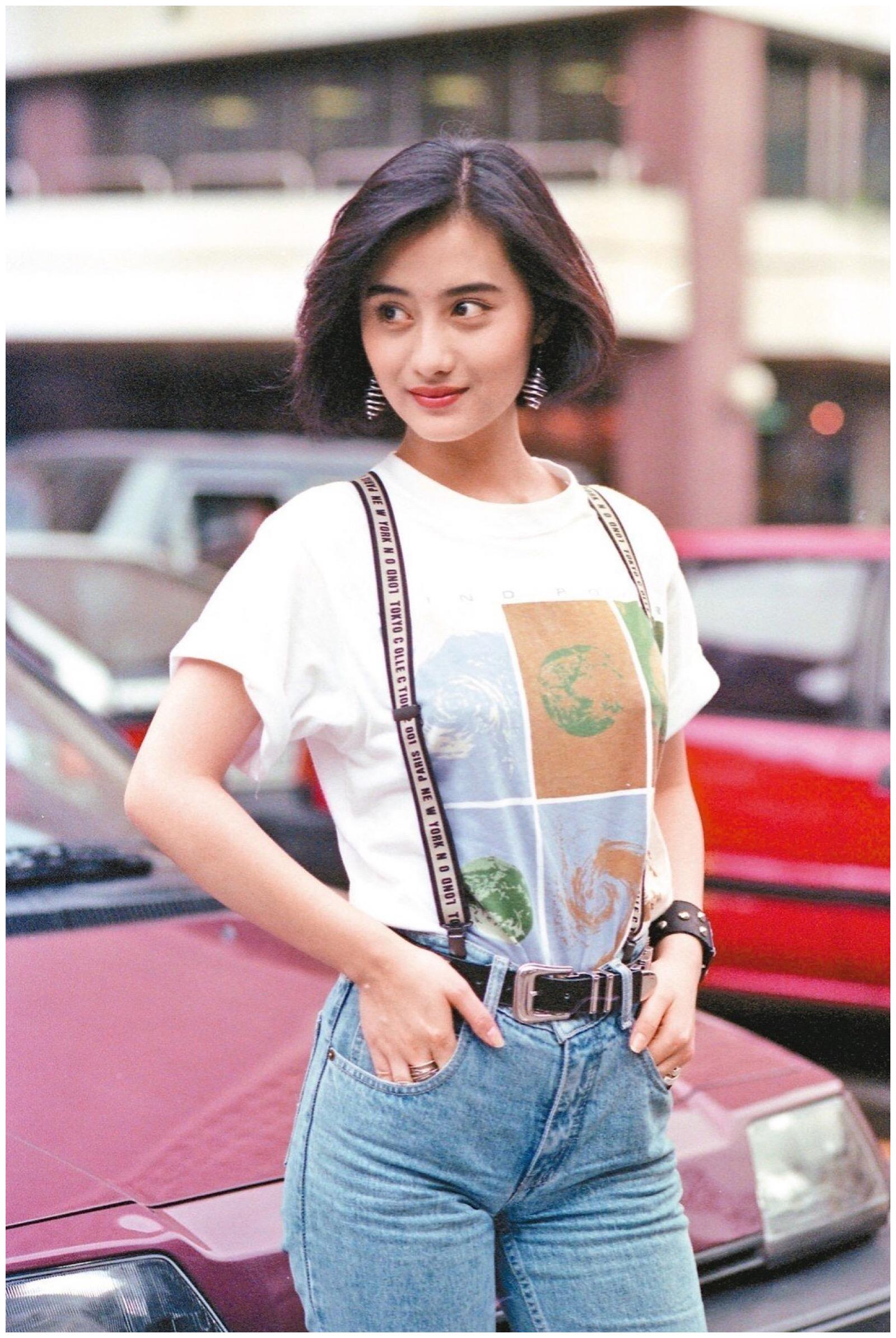 她曾被星爷疯狂追求,前夫还是房地产大亨,46岁陈德容为啥还离婚爱小