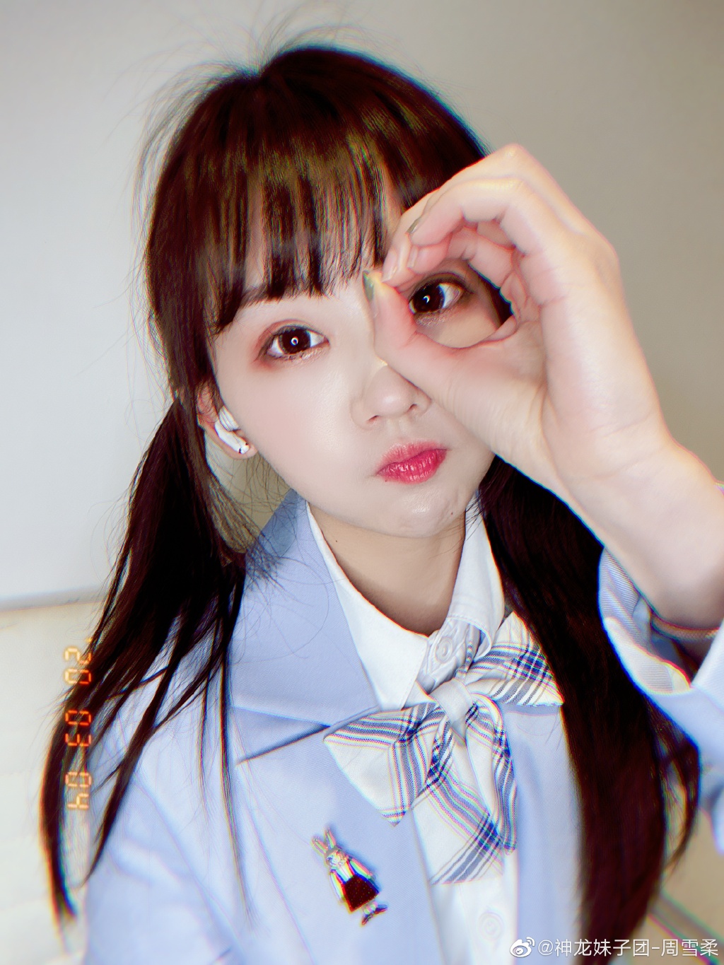 偶像美少女神龙妹子团-周雪柔迷人可爱美照_高清图集_新浪网