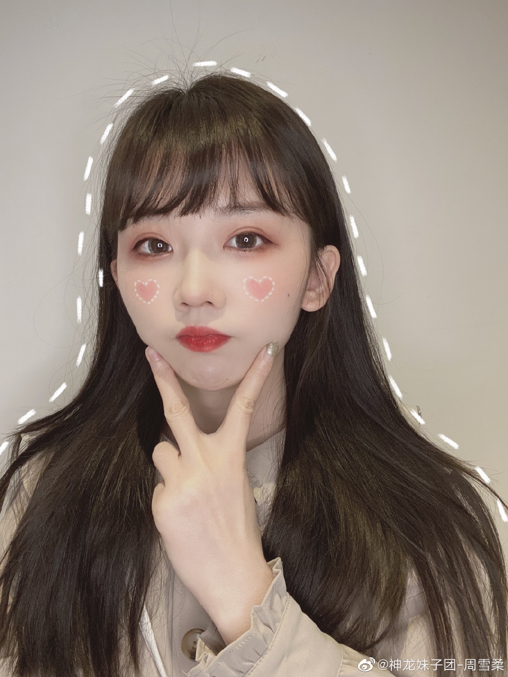 偶像美少女神龙妹子团-周雪柔迷人可爱美照_高清图集_新浪网