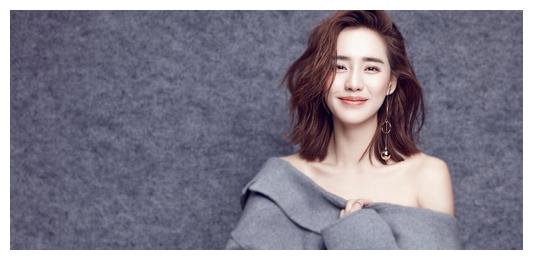 也可美艳动人,还可淑女温柔,真的美丽动人|王智|淑女|白小蝶_新浪新闻