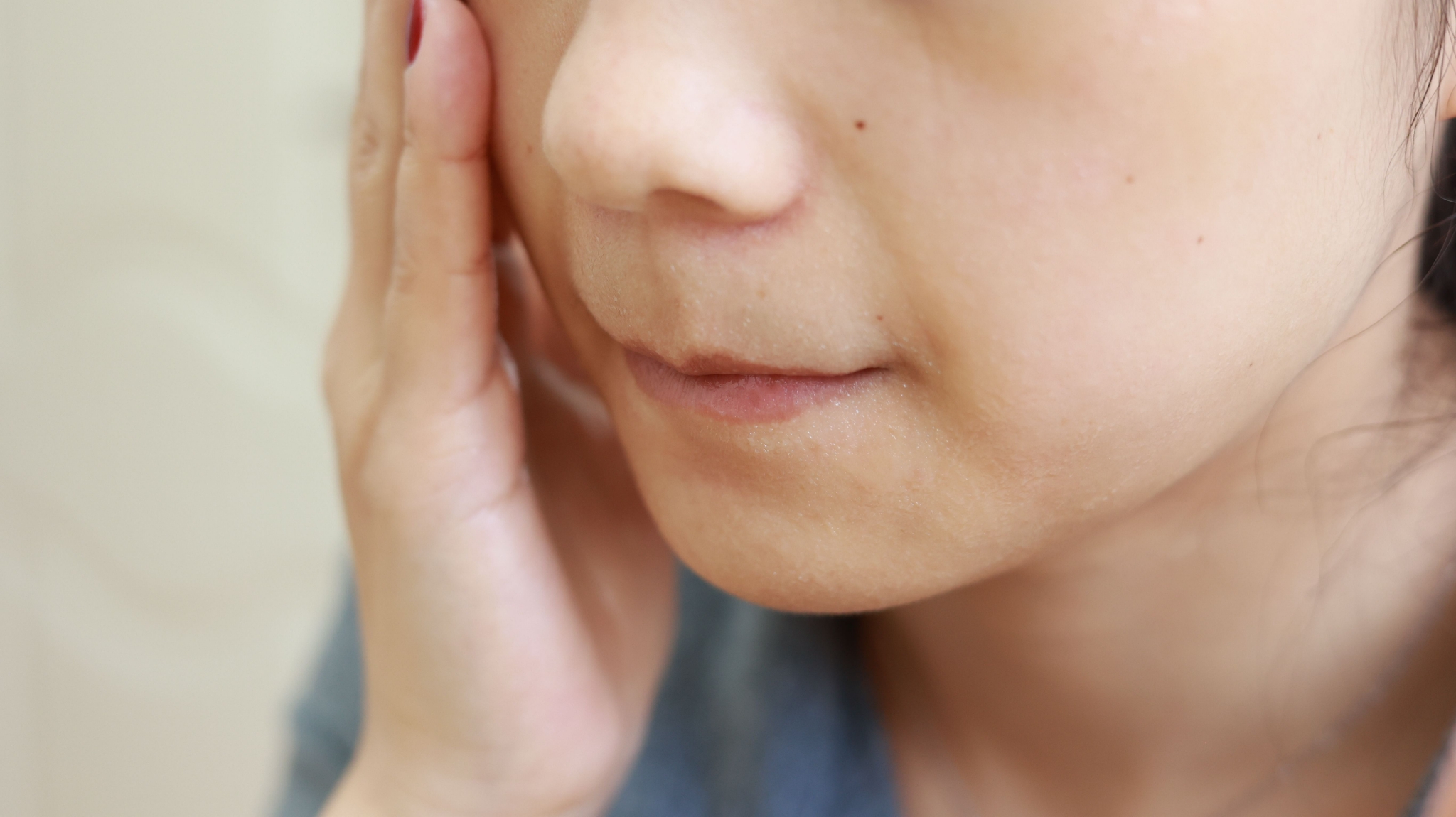 30岁以上的女性，若能学会这3种护肤方式，或可使皮肤水嫩有光泽休闲区蓝鸢梦想 - Www.slyday.coM