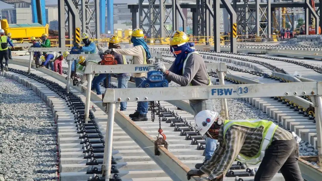 踏丝路,逐梦想:中铁一局<a href=