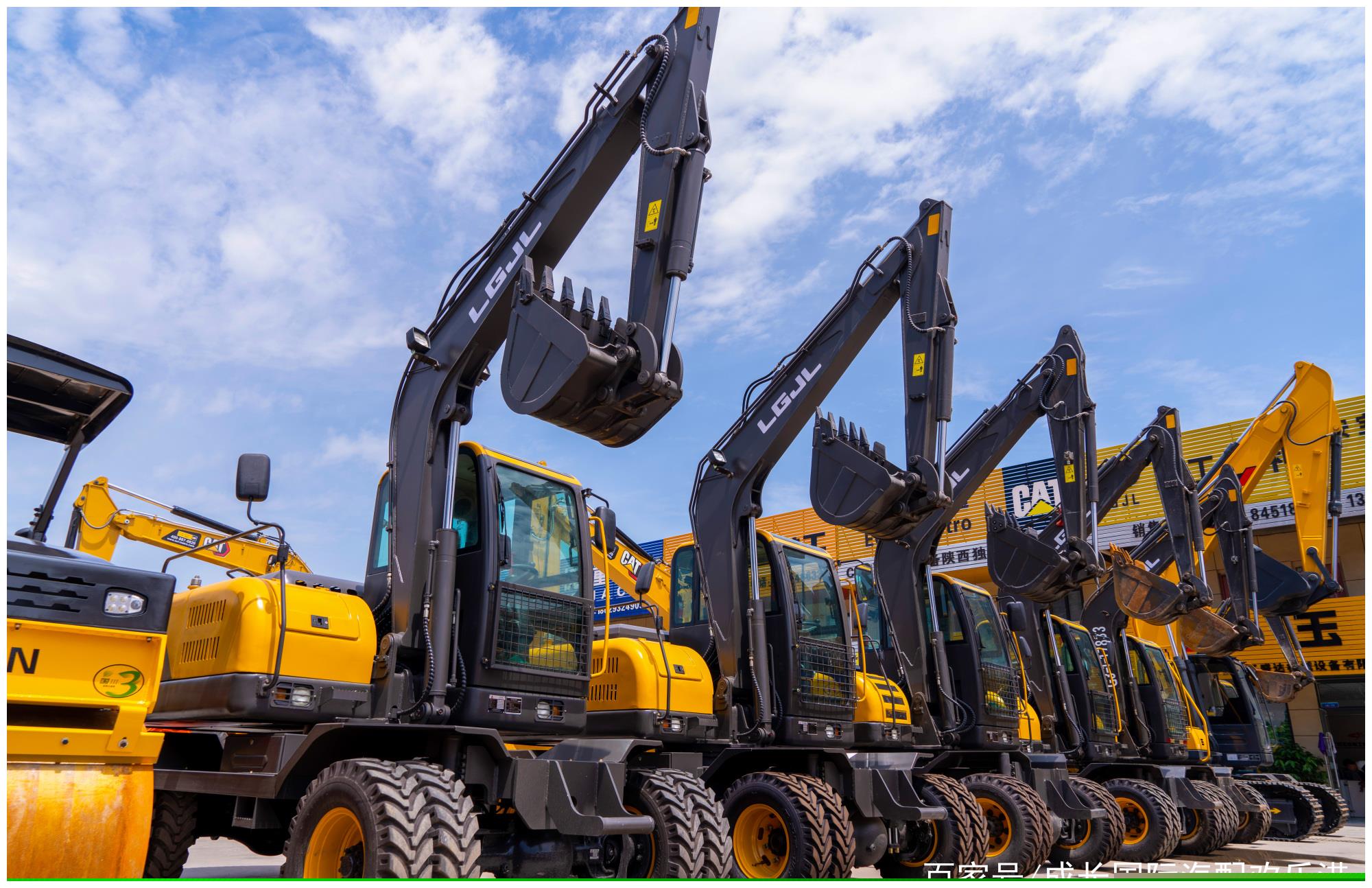 多斗挖沟机(又可分轮斗式挖沟机和链斗式挖沟机),滚动挖掘机,铣切挖掘