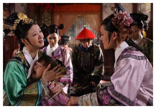 甄嬛传甄嬛提议曹贵人准备和亲事宜为何却要了华妃的性命