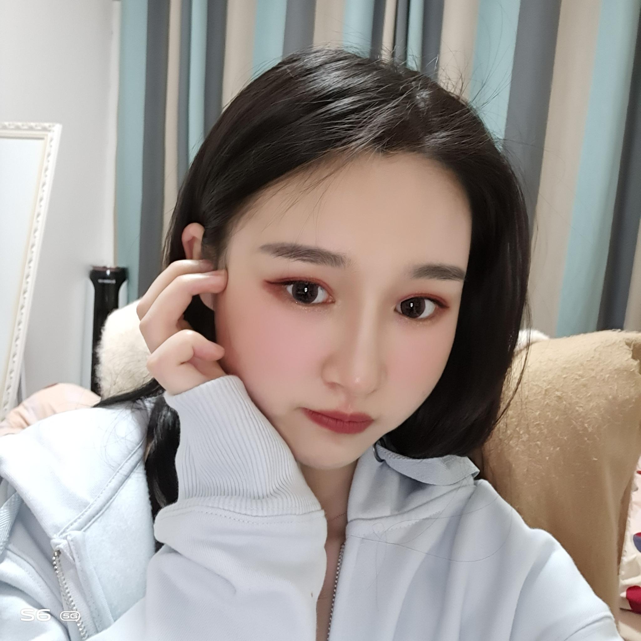 夜间自拍也能超好看用vivos6带你开启自拍新体验