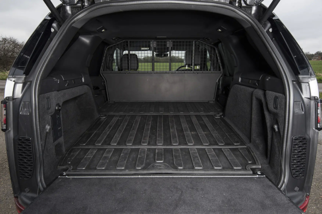 豪华带盲窗路虎发现5封闭式货车了解下