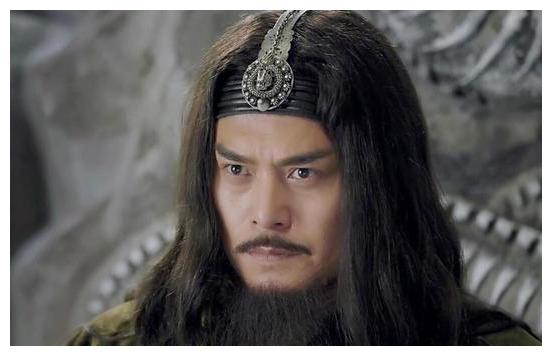 还记得《西游记后传》的无天吗?今49岁乡下种地,两鬓斑白贼乐观