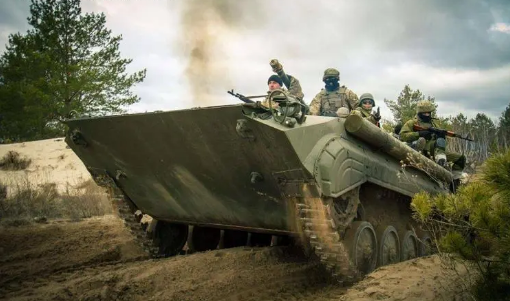 俄乌谈判失败了吗？乌克兰是否想将俄罗斯拖入“战争泥潭”休闲区蓝鸢梦想 - Www.slyday.coM