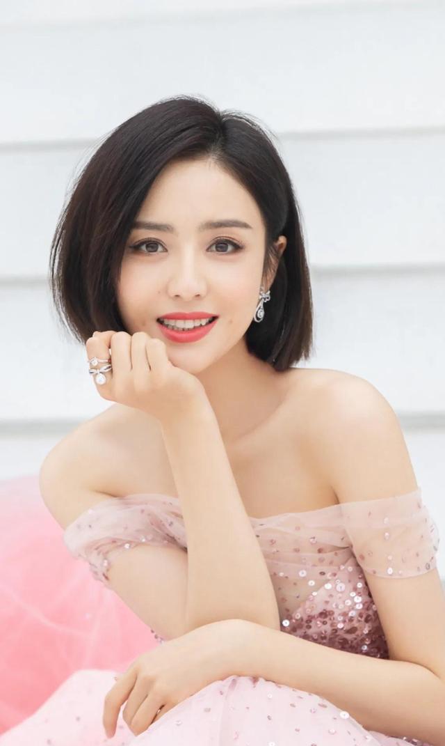 美若天仙闪亮双眼佟丽娅治愈系的笑容温暖动人